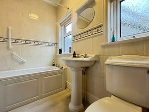 Photo 34- click for photo gallery